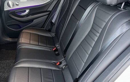 Mercedes-Benz E-Класс, 2022 год, 4 720 000 рублей, 32 фотография