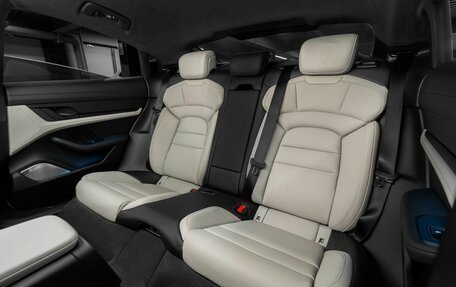 Porsche Taycan I, 2024 год, 13 490 000 рублей, 30 фотография