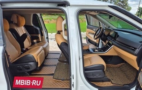 KIA Carnival, 2022 год, 3 053 000 рублей, 12 фотография