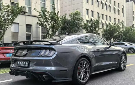 Ford Mustang VI рестайлинг, 2022 год, 3 420 000 рублей, 8 фотография