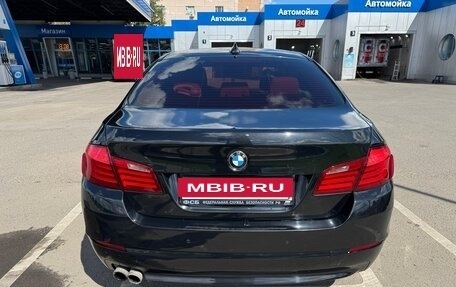 BMW 5 серия, 2011 год, 1 840 000 рублей, 2 фотография