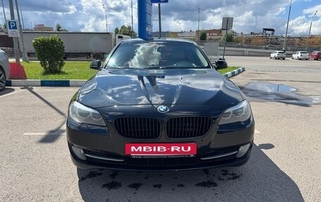 BMW 5 серия, 2011 год, 1 840 000 рублей, 6 фотография