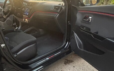 KIA Rio III рестайлинг, 2013 год, 1 200 000 рублей, 18 фотография