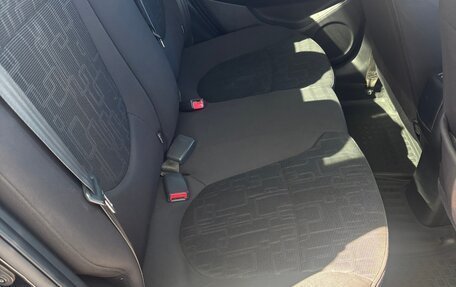 KIA Rio III рестайлинг, 2013 год, 1 200 000 рублей, 30 фотография