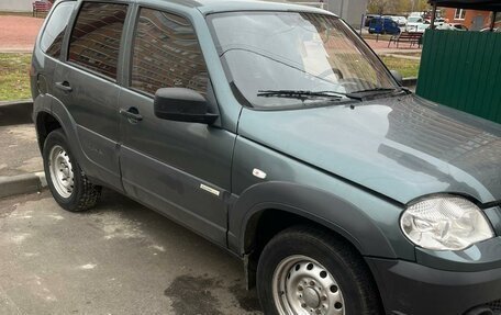 Chevrolet Niva I рестайлинг, 2013 год, 495 000 рублей, 1 фотография