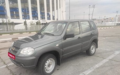 Chevrolet Niva I рестайлинг, 2018 год, 740 000 рублей, 1 фотография