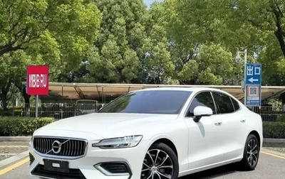 Volvo S60 III, 2022 год, 2 498 000 рублей, 1 фотография