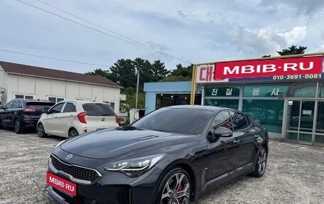 KIA Stinger I, 2021 год, 2 850 000 рублей, 1 фотография