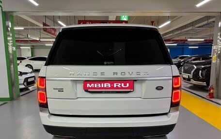 Land Rover Range Rover IV рестайлинг, 2022 год, 11 700 000 рублей, 5 фотография