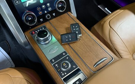 Land Rover Range Rover IV рестайлинг, 2022 год, 11 700 000 рублей, 12 фотография