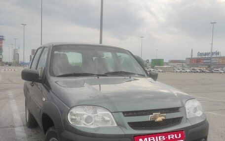 Chevrolet Niva I рестайлинг, 2018 год, 740 000 рублей, 4 фотография