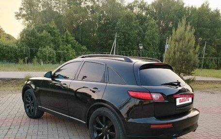 Infiniti FX I, 2003 год, 750 000 рублей, 18 фотография