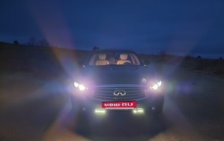 Infiniti FX II, 2011 год, 2 500 000 рублей, 6 фотография