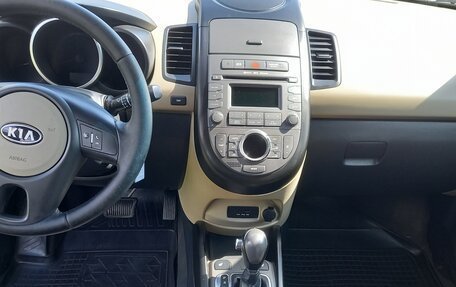 KIA Soul I рестайлинг, 2011 год, 920 000 рублей, 17 фотография