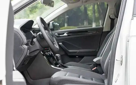 Volkswagen T-Roc I, 2022 год, 1 508 000 рублей, 12 фотография
