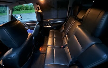 Mitsubishi Pajero IV, 2011 год, 1 700 000 рублей, 12 фотография