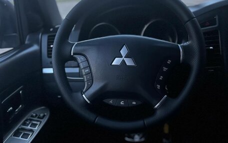Mitsubishi Pajero IV, 2011 год, 1 700 000 рублей, 11 фотография