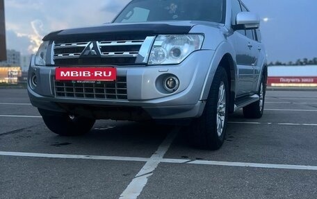 Mitsubishi Pajero IV, 2011 год, 1 700 000 рублей, 7 фотография