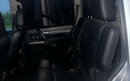 Mitsubishi Pajero IV, 2011 год, 1 700 000 рублей, 20 фотография