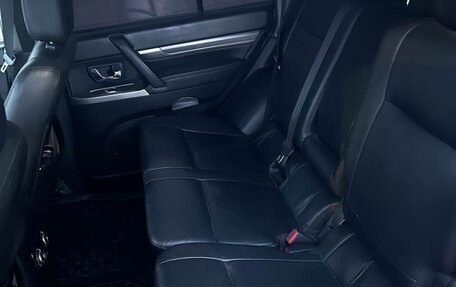 Mitsubishi Pajero IV, 2011 год, 1 700 000 рублей, 18 фотография