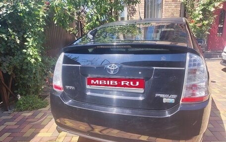 Toyota Prius, 2007 год, 750 000 рублей, 12 фотография