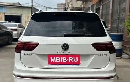 Volkswagen Tiguan II, 2022 год, 2 760 000 рублей, 4 фотография