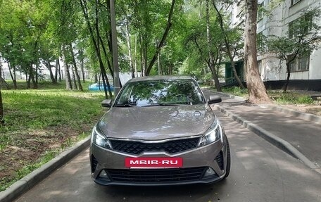 KIA Rio IV, 2021 год, 1 650 000 рублей, 11 фотография