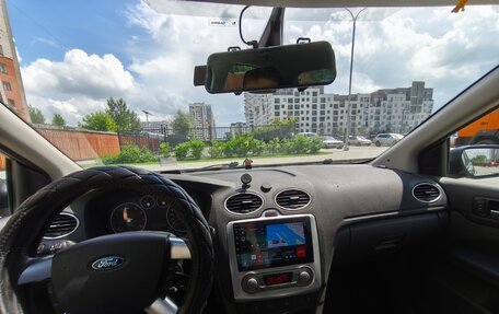 Ford Focus II рестайлинг, 2006 год, 690 000 рублей, 24 фотография