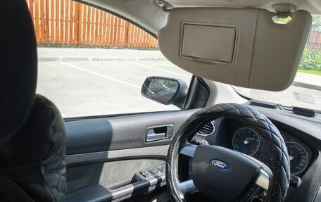 Ford Focus II рестайлинг, 2006 год, 690 000 рублей, 27 фотография