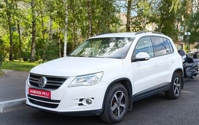 Volkswagen Tiguan I, 2010 год, 900 000 рублей, 1 фотография