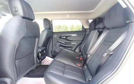 Land Rover Range Rover Evoque II, 2022 год, 2 945 000 рублей, 10 фотография