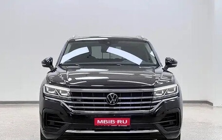 Volkswagen Touareg III, 2022 год, 4 495 000 рублей, 2 фотография
