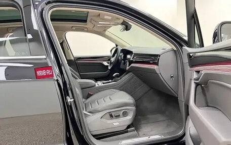 Volkswagen Touareg III, 2022 год, 4 495 000 рублей, 14 фотография