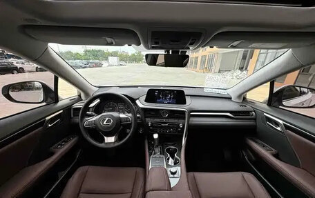 Lexus RX IV рестайлинг, 2022 год, 4 580 000 рублей, 7 фотография