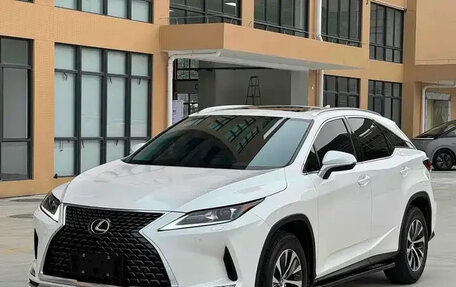 Lexus RX IV рестайлинг, 2022 год, 4 580 000 рублей, 3 фотография