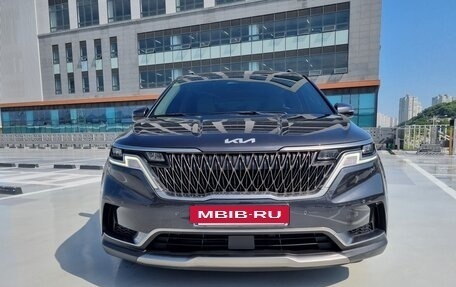 KIA Carnival, 2022 год, 3 327 000 рублей, 2 фотография