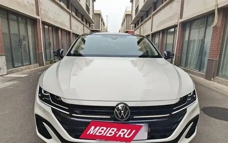 Volkswagen Passat CC, 2022 год, 2 690 000 рублей, 2 фотография