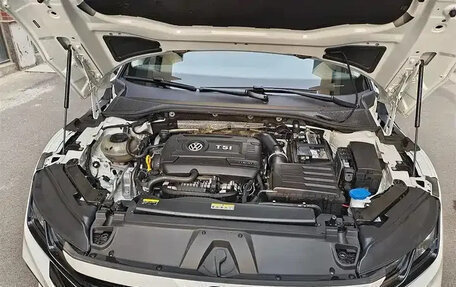 Volkswagen Passat CC, 2022 год, 2 690 000 рублей, 15 фотография