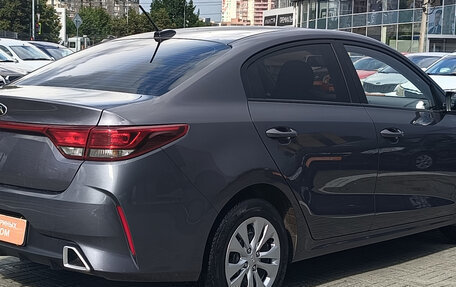 KIA Rio IV, 2021 год, 1 580 000 рублей, 4 фотография