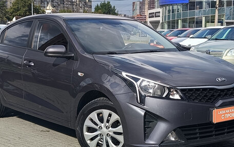 KIA Rio IV, 2021 год, 1 580 000 рублей, 2 фотография