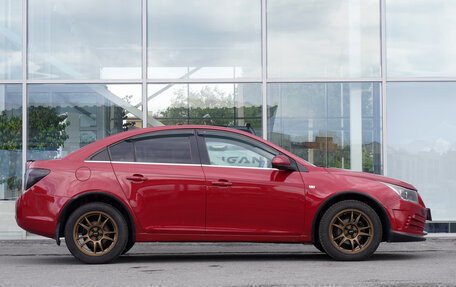 Chevrolet Cruze II, 2010 год, 696 000 рублей, 4 фотография
