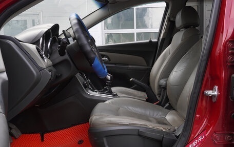 Chevrolet Cruze II, 2010 год, 696 000 рублей, 9 фотография