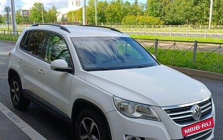 Volkswagen Tiguan I, 2010 год, 900 000 рублей, 2 фотография