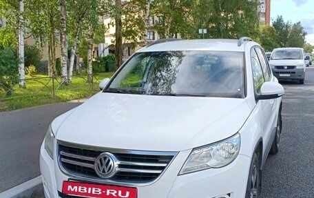 Volkswagen Tiguan I, 2010 год, 900 000 рублей, 4 фотография