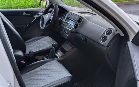 Volkswagen Tiguan I, 2010 год, 900 000 рублей, 12 фотография