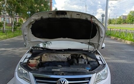 Volkswagen Tiguan I, 2010 год, 900 000 рублей, 21 фотография