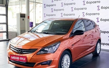Hyundai Solaris II рестайлинг, 2015 год, 1 130 000 рублей, 2 фотография