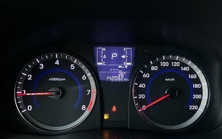 Hyundai Solaris II рестайлинг, 2015 год, 1 130 000 рублей, 9 фотография