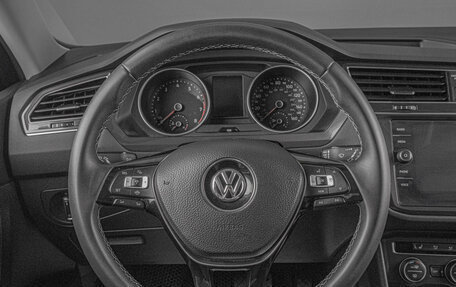 Volkswagen Tiguan II, 2021 год, 3 099 000 рублей, 12 фотография