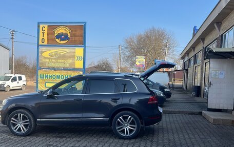 Volkswagen Touareg III, 2010 год, 1 645 000 рублей, 1 фотография